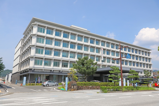 彦根市の人口動向は周辺都市と何が違うのか